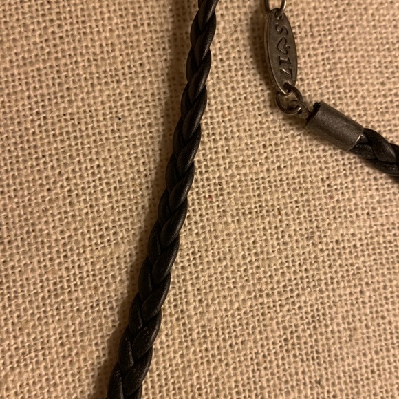 Sabika Naive Exotic Leather Bracelet - Picture 3 of 4